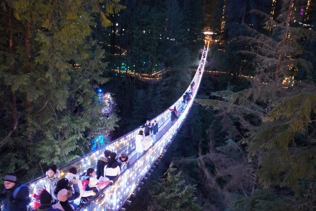 Canyon lightsイベント時のキャピラノ吊り橋