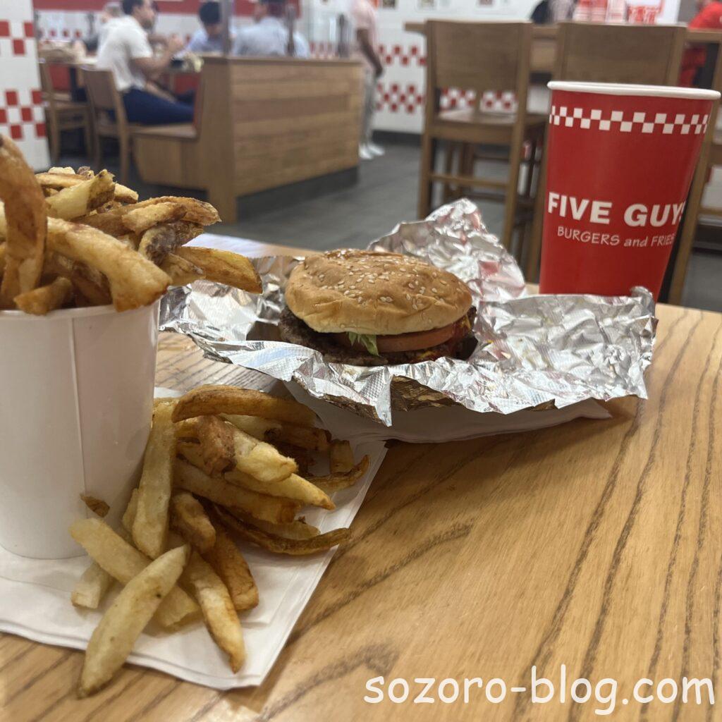 Five Guys (ファイブガイズ)のハンバーガー